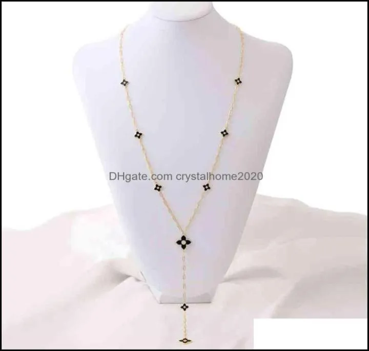 ペンダントネックレスペンダントジュエリーOyb New Korean Fashion Fourleaf Clover Long Necklace Chain Womens Color Flower Seater Jewelry783930