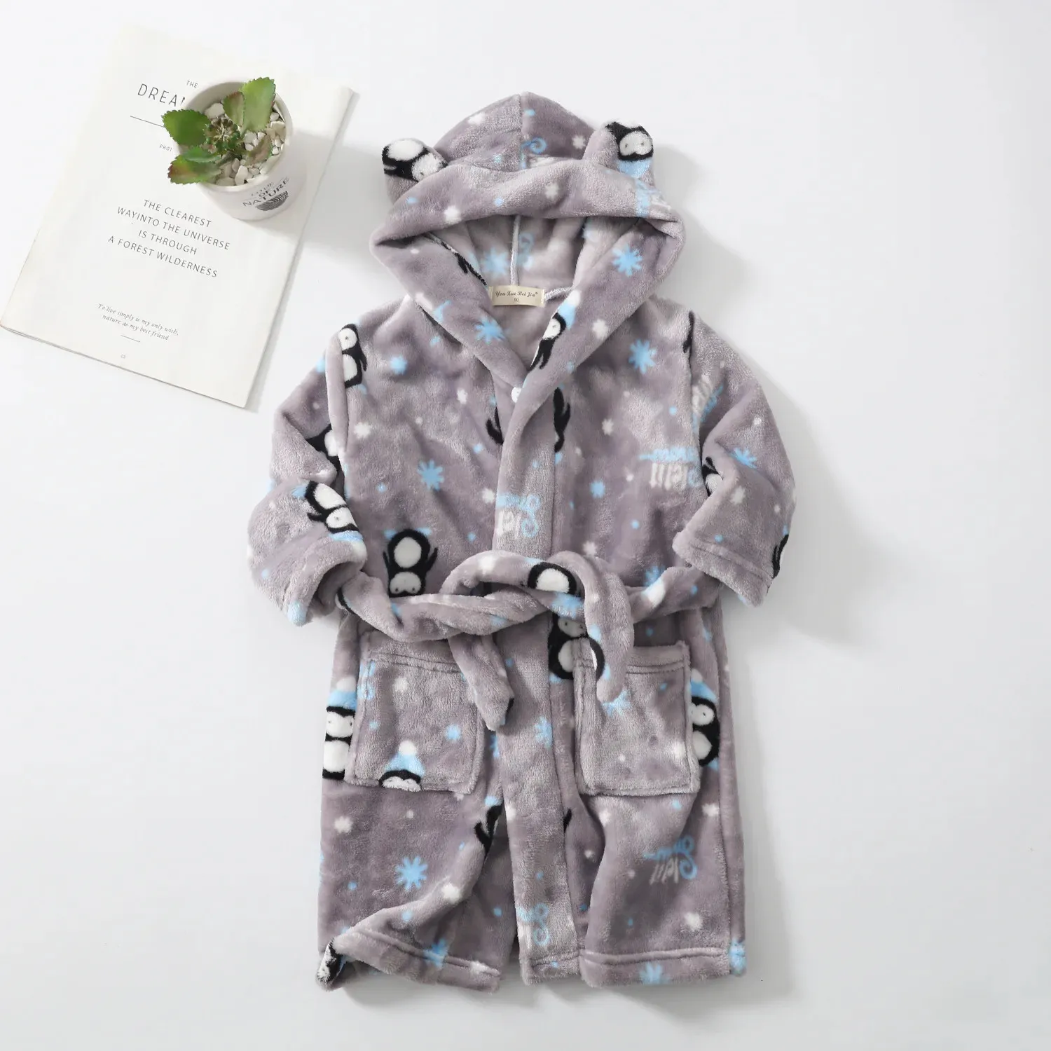 Fleece dressing gown - Raspberry red/Cherries - Kids | H&M IN