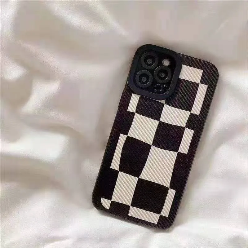 Checkerboard Pattern Creative Phone Case For iPhone 15 14 13 11 12 Pro Max 7 8 Plus X XS Max XR Shockproof Soft Back Cover Accessories 