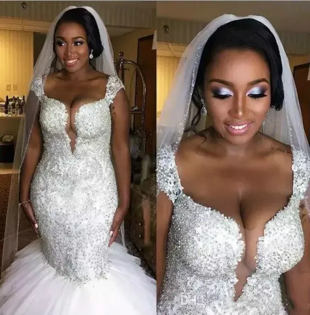 2024 Mermaid Wedding Dresses Bridal Gown Straps Beaded Applique Plunging V Neck Tulle Sweep Train Custom Made Beach Satin Plus Size Vestido De Novia 401 401