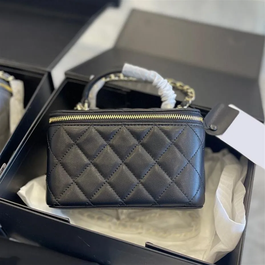 DHgate.com:Lambskin Vanity Shoulder Bag with Chain, Mirror DHgate.com:Lambskin Vanity Shoulder Bag with Chain, Mirror