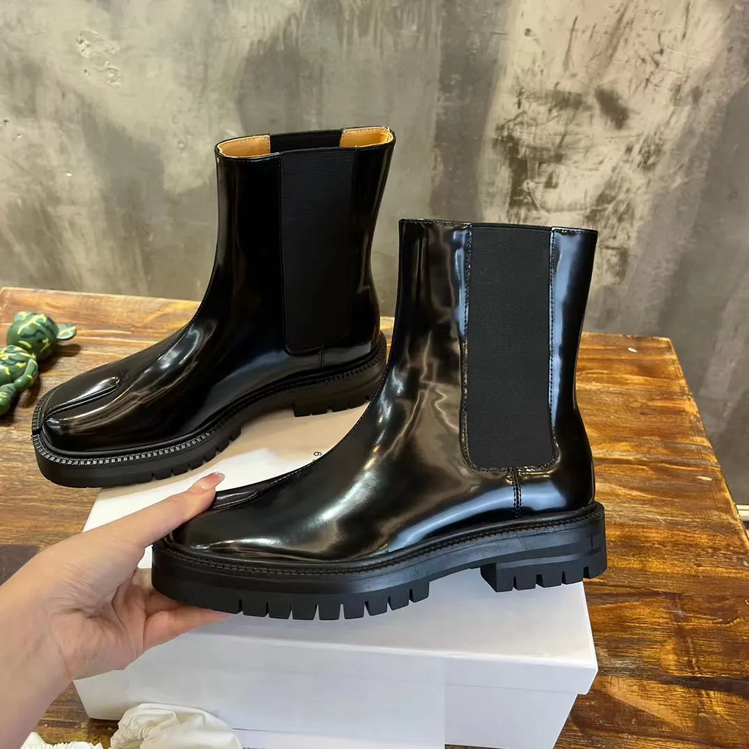 Mody kobiety maison split buts buty designer margiela mm6 buty luksusowe owczą skórę miękkie ciasto gęste dno elastyczne krótkie buty TABI rozmiar 35-40