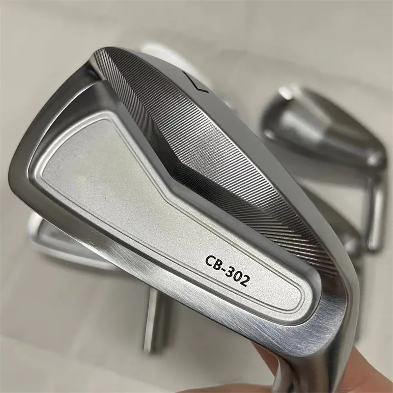 Mirua CB-302 Mens Iron Set CB 302 With Steel/Graphite Shaft With Headcovers 7pcs(456789P) Real pics contact me