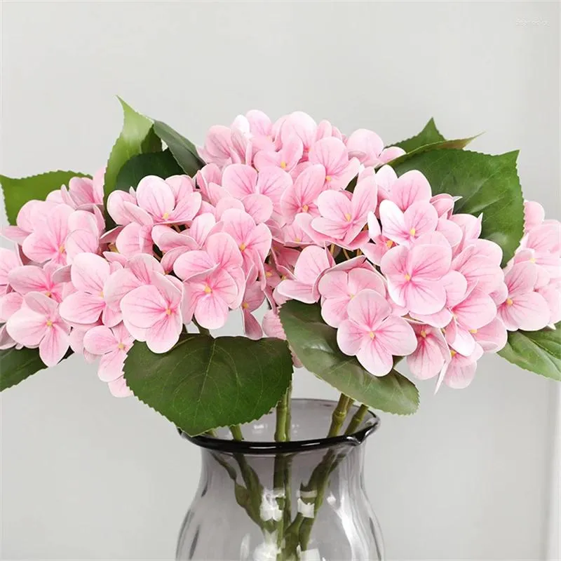 Flores decorativas Planta simulada Canna Hydrangea Árvores artificiais BONSAI Variedade aleatória sem vaso de flores