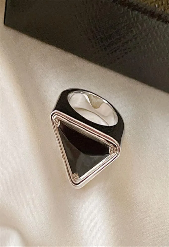 Fashion Designer Silver Ring Brand Letters Print Ring For Lady Women Men P Classic Triangle Rings Lovers Gift Engagement Designer 9286134