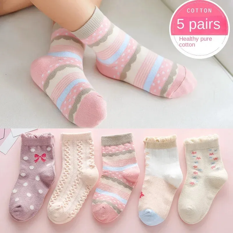 Chaussettes pour enfants chaussettes en coton garçons et filles école primaire et secondaire enfants bébé chaussettes à Tube moyen 231225