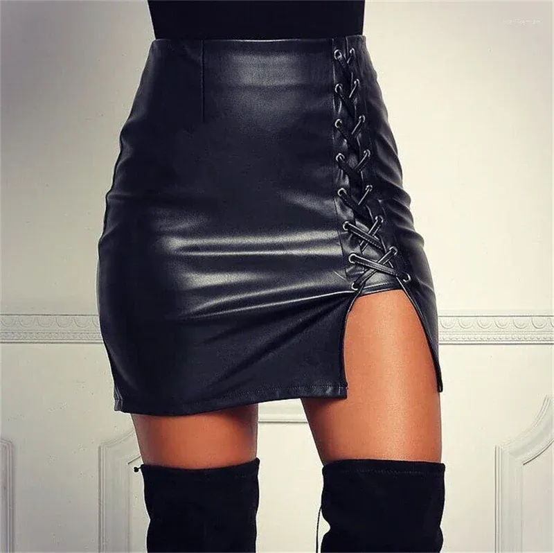 Jupes High Taist Bandage Split Faux Leather Jupe courte pour femmes Fashion Bodycon Black Pu Mini Micro Faldas Mujer Moda