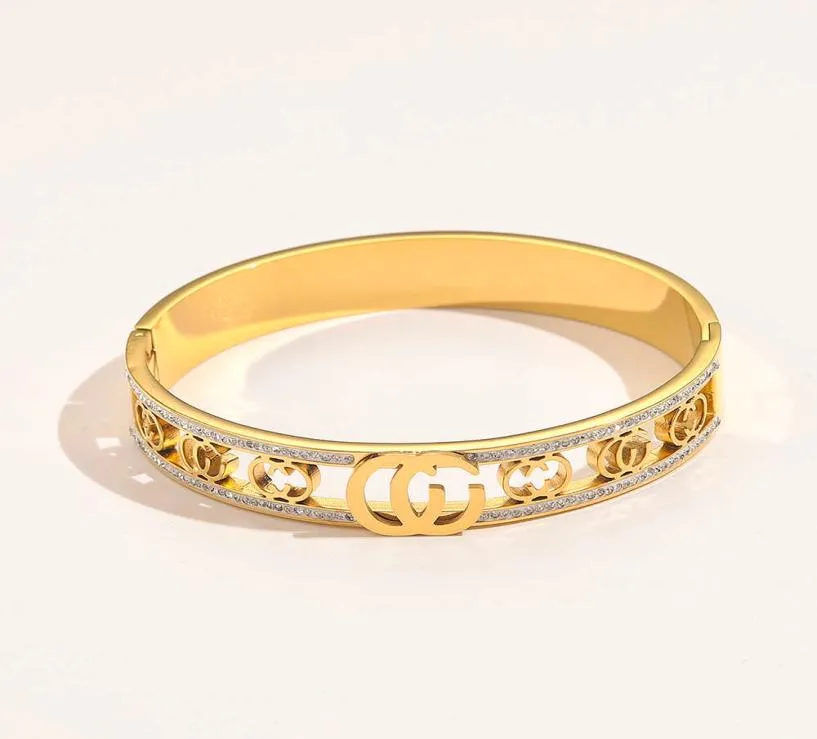 Brazalete Pulseras clásicas enteras Brazalete de mujer Pulsera de diseño de lujo Cristal Chapado en oro de 18 quilates Amantes de la boda de acero inoxidable Gi1706037