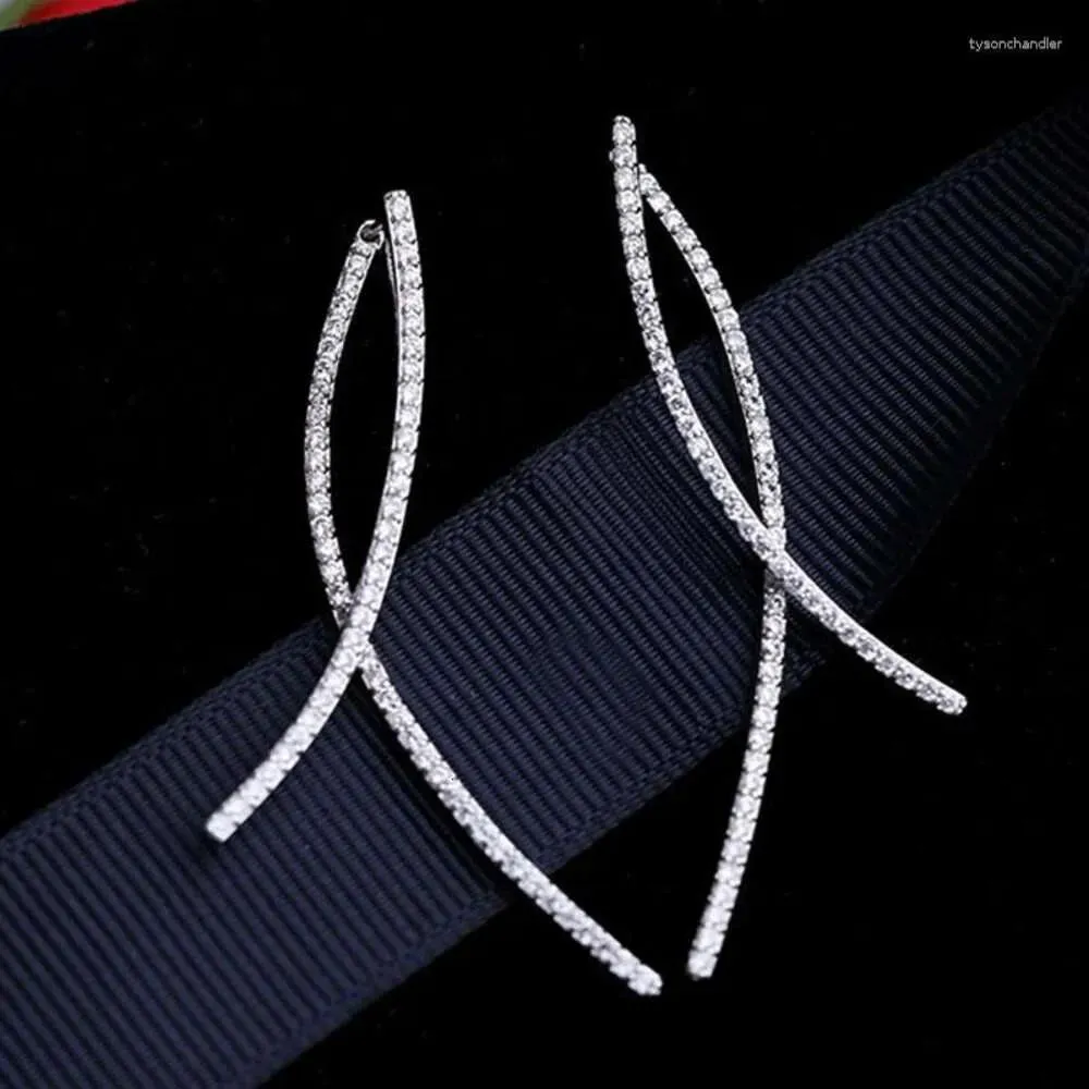 Ohrstecker HUAMI Simple Line Crossing S Sier Needle Januar Geschenke Schmuck für Frauen Hochwertiges Temperament Bijoux