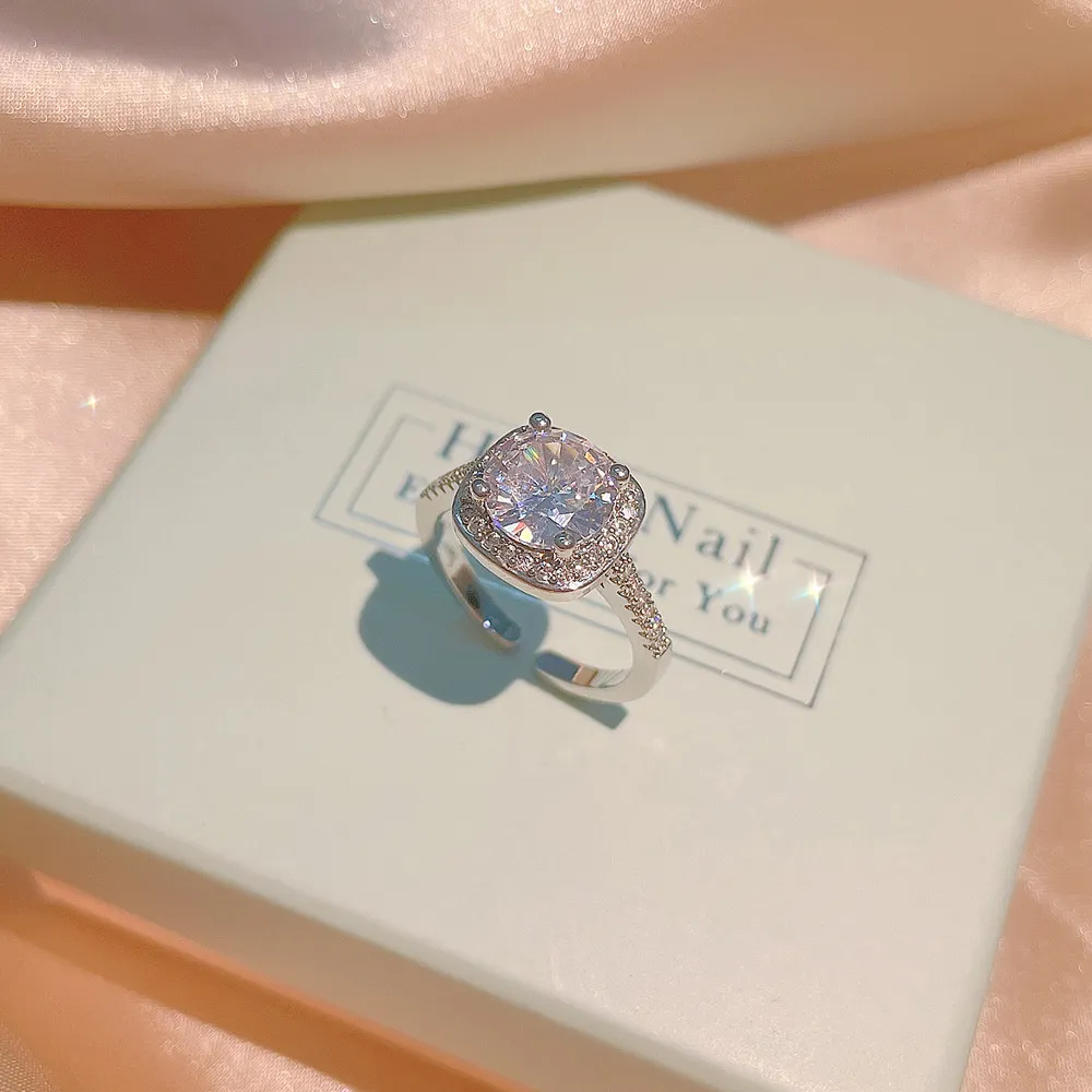 Shinig CZ Zircon Simples Quadrado Clássico Designer Brincos Stud Coreano Bling Diamante Cristal Brinco de Luxo de Alta Qualidade Brincos Anéis de Orelha Colares Jóias de Festa