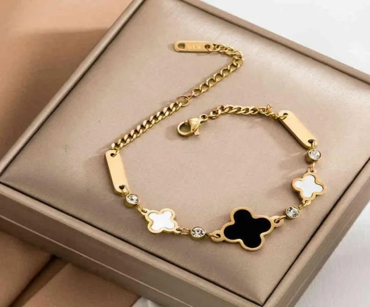 Clover Bracelet Women039s 18k Rose Gold Titanium Steel Bracelet Fashion Jewelry Pendant8543684