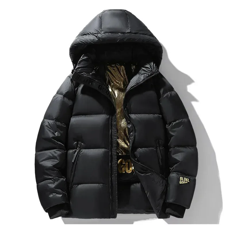 男性の冬の冬のジャケットカジュアル濃厚コートパーカー風の暖かい光ときれいな黒い明るい表面カップル女性231225