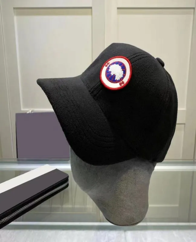 Designer baseball cap ins popular canada Letter goose Ball Caps Velvet material is comfortable and breathable 8 colors Complimenta4454349