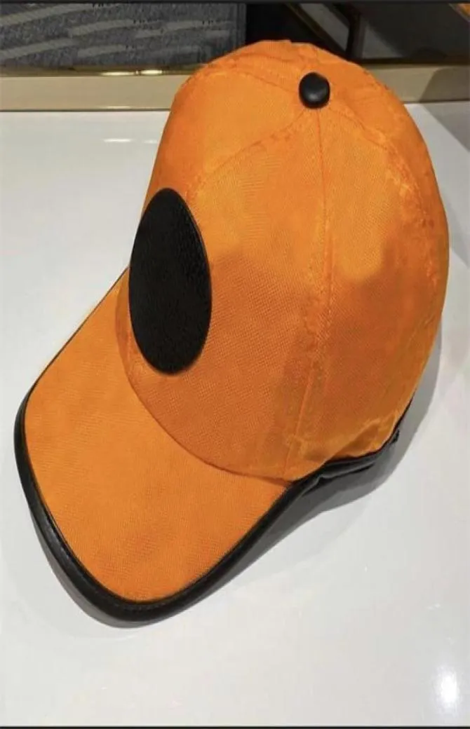 Berretti da baseball popolari di alta qualità Cappello da sole di moda per il tempo libero in tela per gli uomini di sport all'aria aperta Cappello con cinturino famoso Berretto da baseball7230138