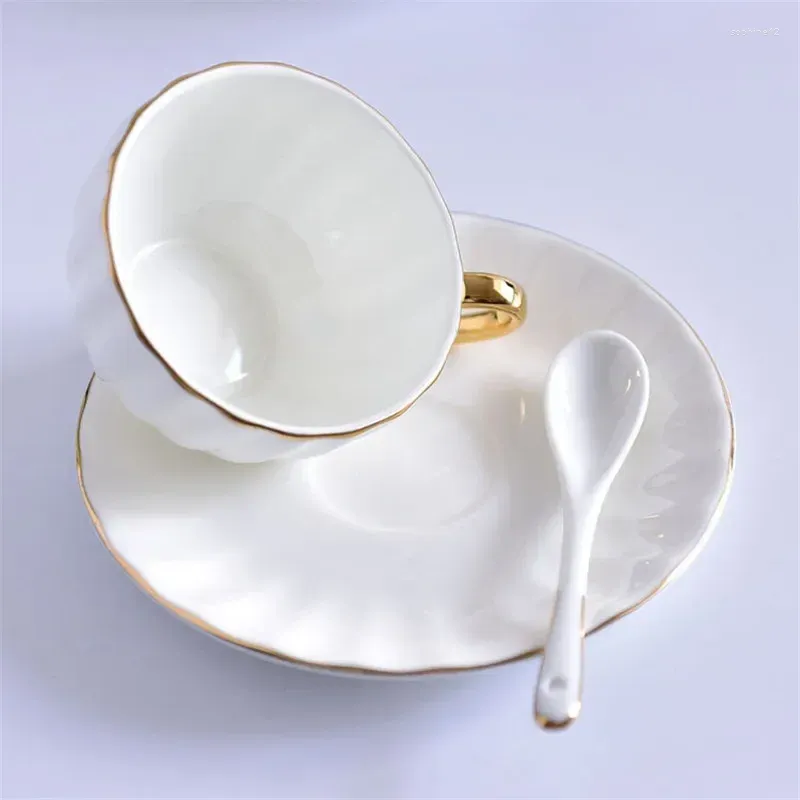 ティーウェアセットPhnom Penh Bone China China Chine Coffee Cupe Cupe Saucer Spoon Set 200ml白い磁器ティーカフェエスプレッソパーティードリンクウェア