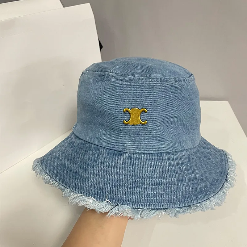 Summer Beach Straw Designer Besökare Bob Hat Bucket Ribbed Brim Women Fashion Wide Denim Hats Designer Bucket Hat Solid Cap Outdoor Fashion Caps S