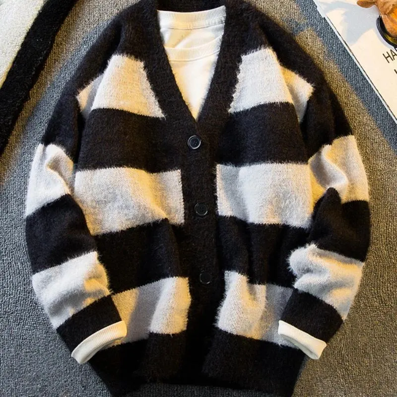 Men's Sweaters Winter Black White Striped Contrast V-neck Sweater Loose Casual High Street Knitted Cardigan Jackets Men Tops Male Clothes