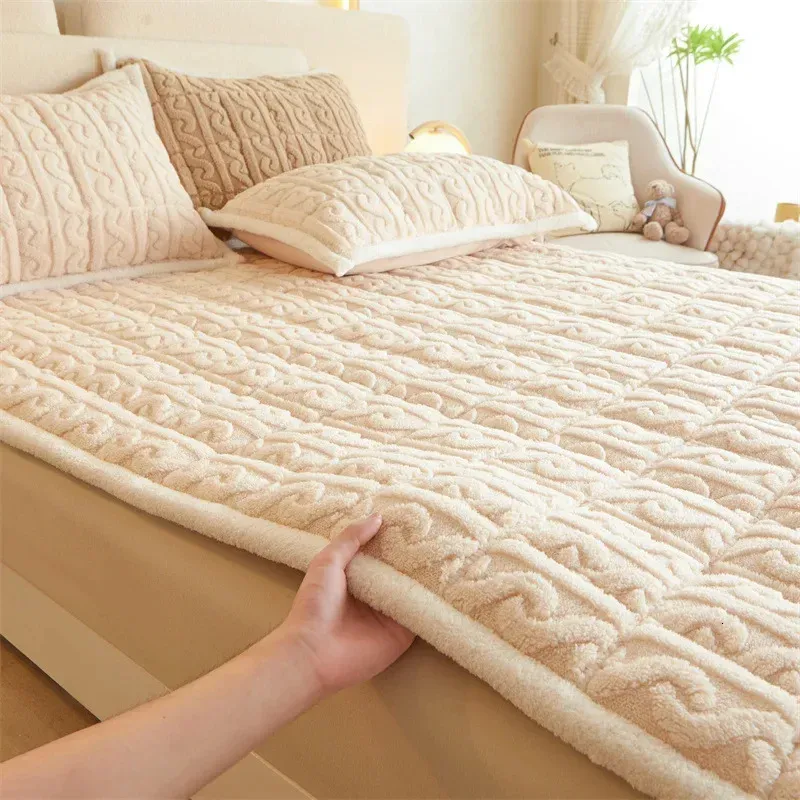 Winter Zachte Matras Toppers Studentenslaapzaal Pluche Laken Enkel Dubbel Sprei Dunne Tatami Mat Pad Beddengoed 231225