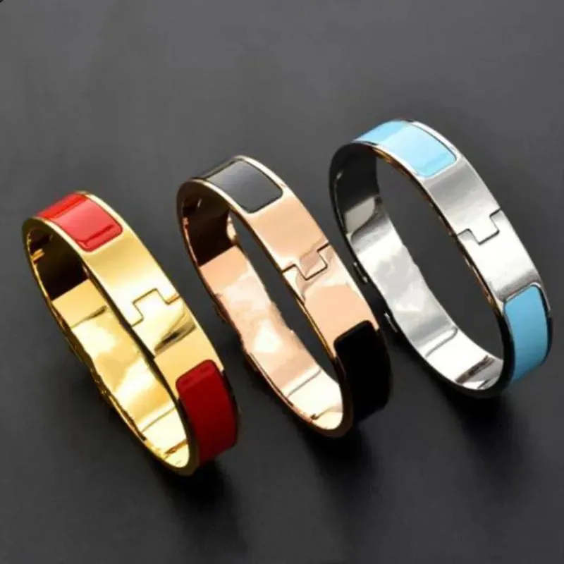 Bracelet de luxe en or pour femmes et hommes, bijoux de créateur, mode classique, décontracté, sportif, unisexe, cadeaux, bijoux en acier inoxydable, bracelet à breloques pour femme