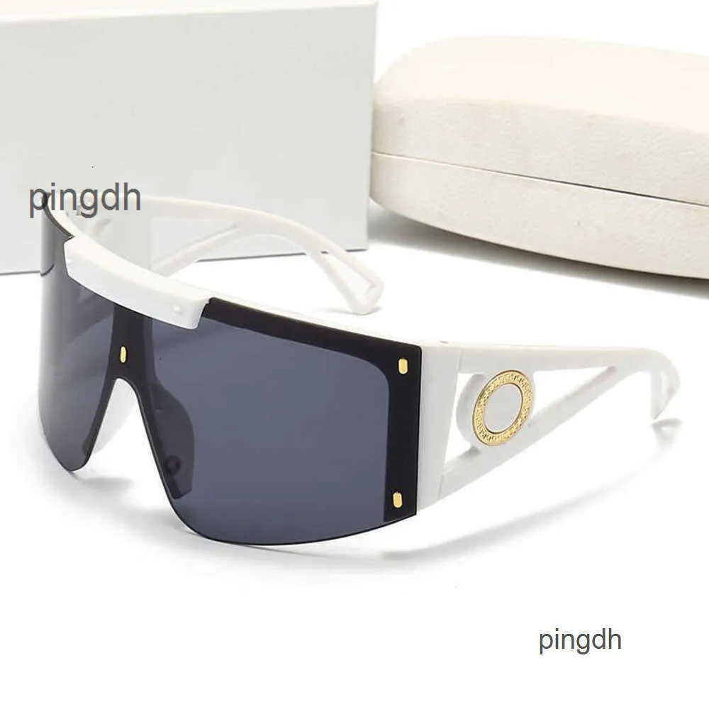 2024 diamond glasses 4393 vintage square Fashion luxury men Cyclone sunglasses frame Rhomboid Avant-garde unique style top quality