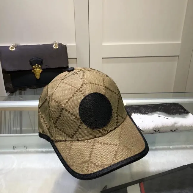 2024 Berretti da baseball aderenti da uomo Designer di moda arancione Cappelli da donna Coppia casual Lettere classiche Gorras di lusso Berretto da camionista in rete sportiva