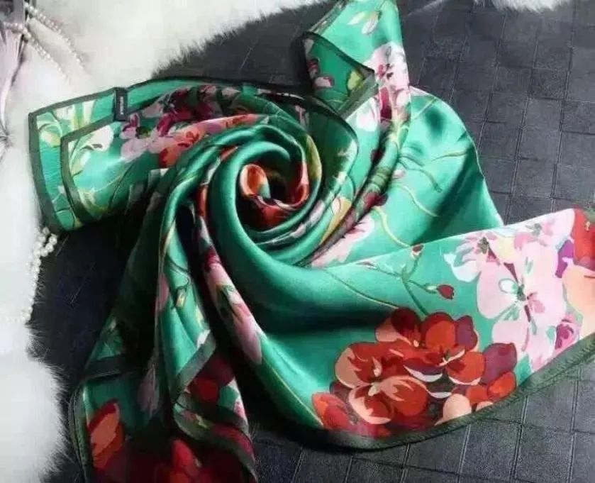 FashionFamous varumärkesdesigner Long Scarf Women039S Silk Scraves100 Toppklass Silkstorlek 70180 cm 4609441