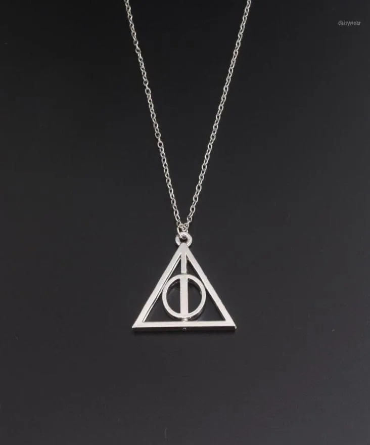 SG Movie HP Deathly Hallows Wizard Halsband kan roteras Gregory039s Fiduciary Triangle Men Lady Neckor Pendants12337572