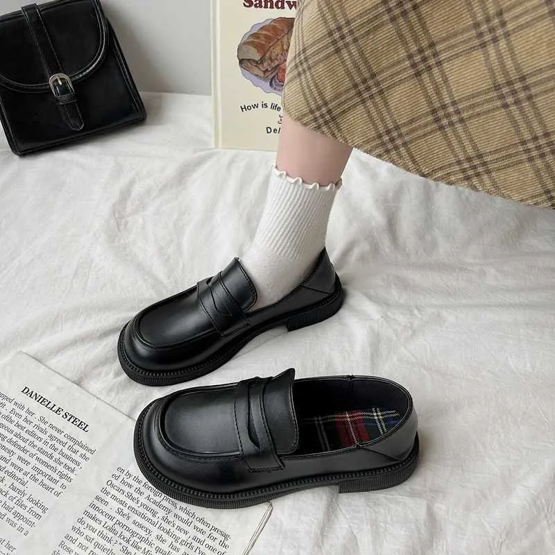 Kledingschoenen Kleine leren schoenen dames Britse stijl lente nieuwe zwarte voetpedaal loafers platte bodem JK uniform single