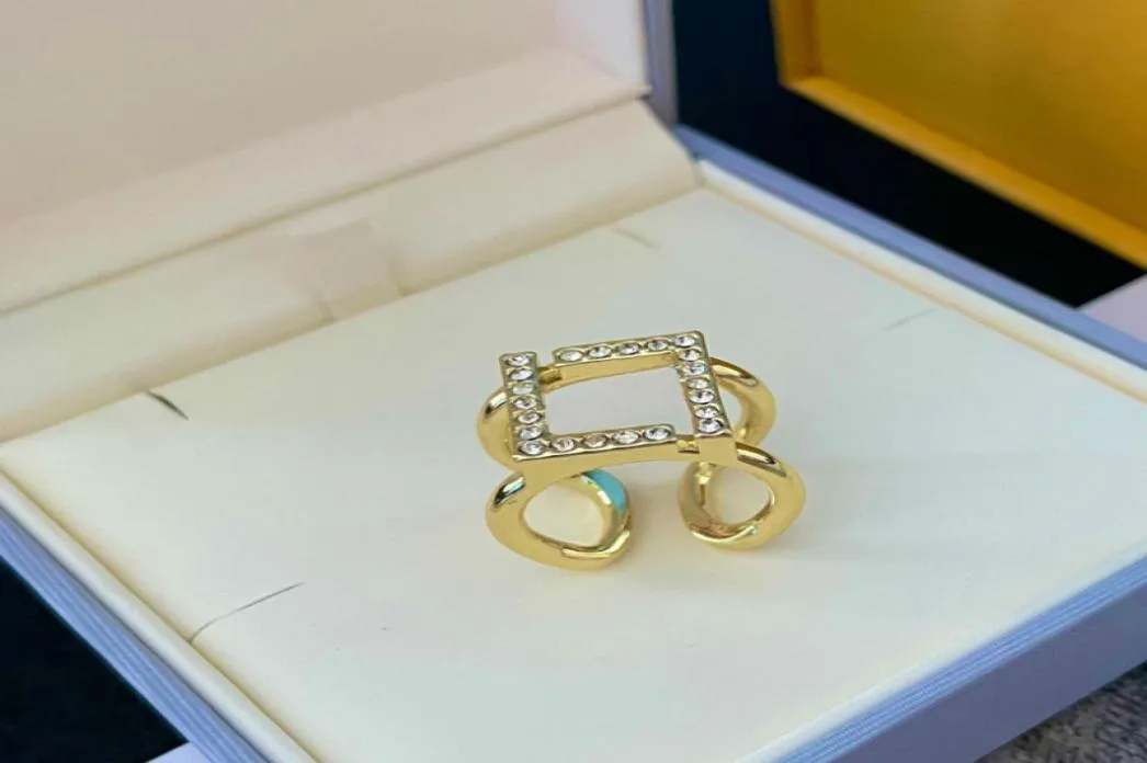 Womens Designer Rings Gold Titanium Steel Ring Mens Engagement Love Golen Ring Pearl Diamond F Rings Lamer Jewel Fashion Gift 7850050