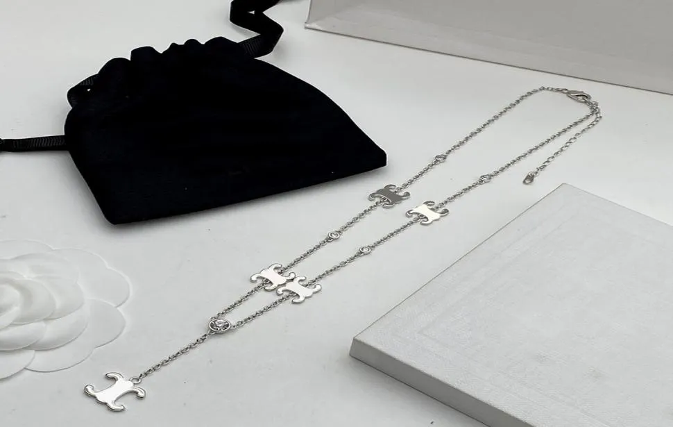 Kort designare armband för kvinnor diamant hänge halsband guld sliver 2 färger smycken halsband armband varumärken kedja lin221117066440