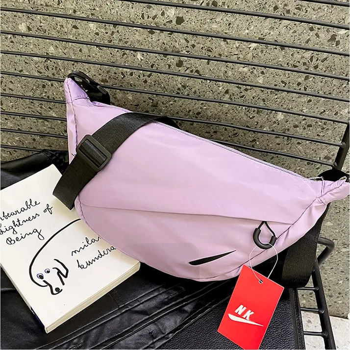 Sac de messager de qualité miroir Sacs de créateurs Sac de luxe Sacs à bandoulière à la mode Marque célèbre Sac à dos Style Sac cadeau Sac unisexe Sac de poitrine A02