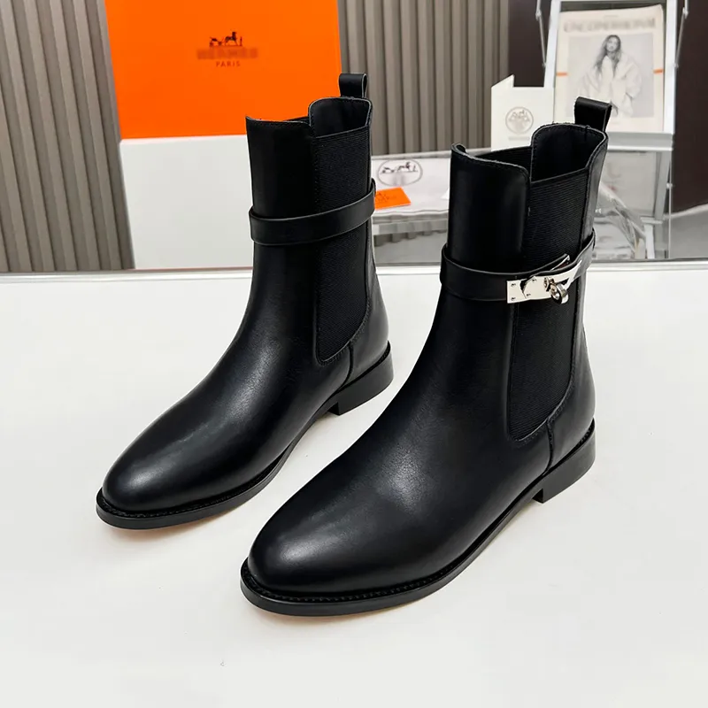 French Brand Classic Carriage Designer Martin Boots Fashion New Women Round Head Anti slip Designers Snow Boots Luxury 8A Genuine Leather Thick Bottom Knight Boots