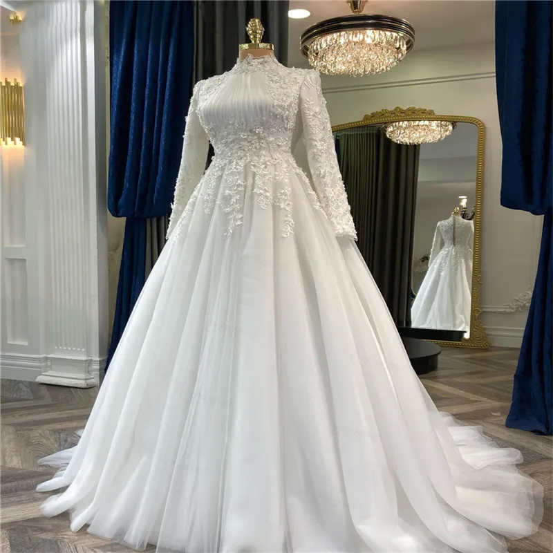 customized Muslim Wedding Dresses For Woman Appliques Flowers Arabic Dubai Long Sleeves Bridal Dress Tulle Robe De Mariage