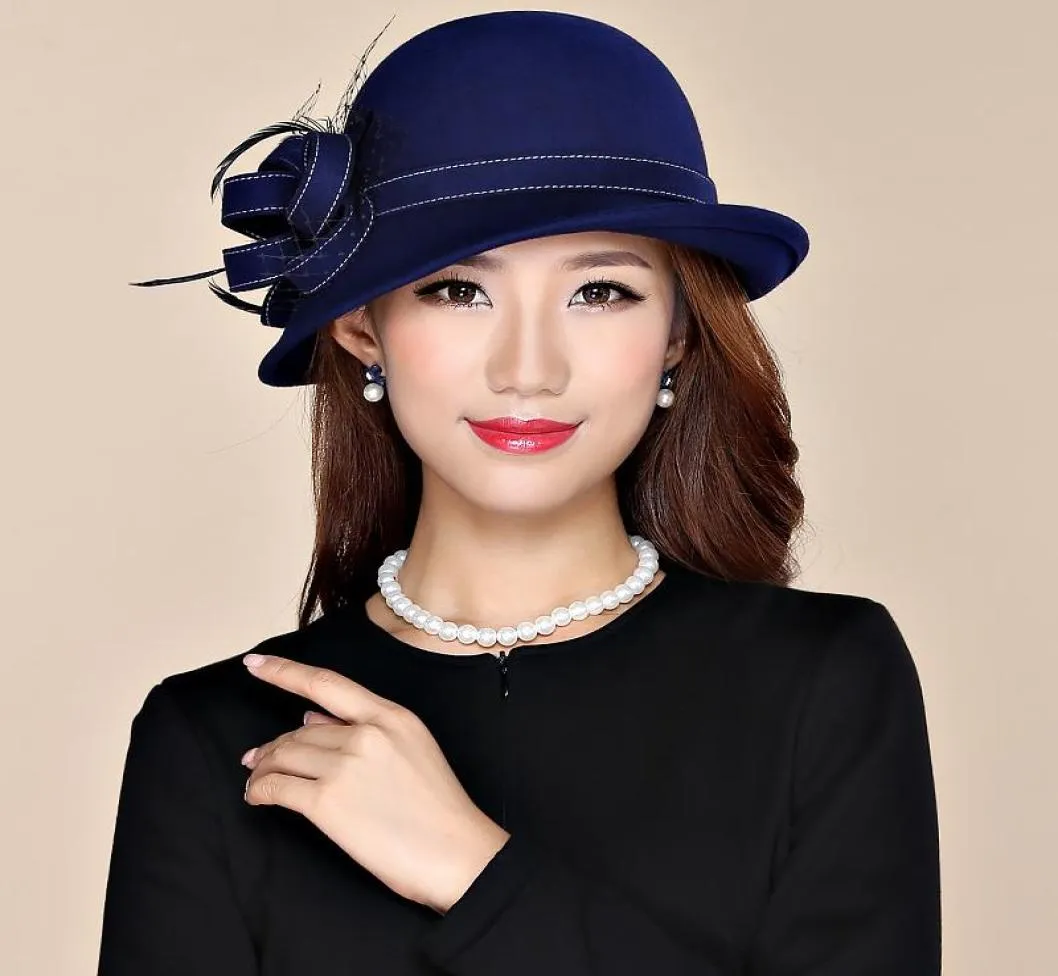 Stingy Brim Hats Lady Chic Flower Asymmetric Cloche Cap Women 100 Wool Felt Fedora5938316