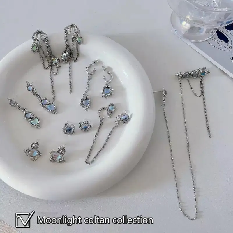 Kolczyki Dangle Nieregularne płyn metalowy Kościej Kobiety Kobiety moda miłość serce ginkgo liść brzęczenie prezent biżuterii