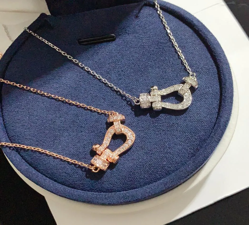 F home 925 small horseshoe buckle necklace with diamond pendant plated with 18K Rose Gold4527163