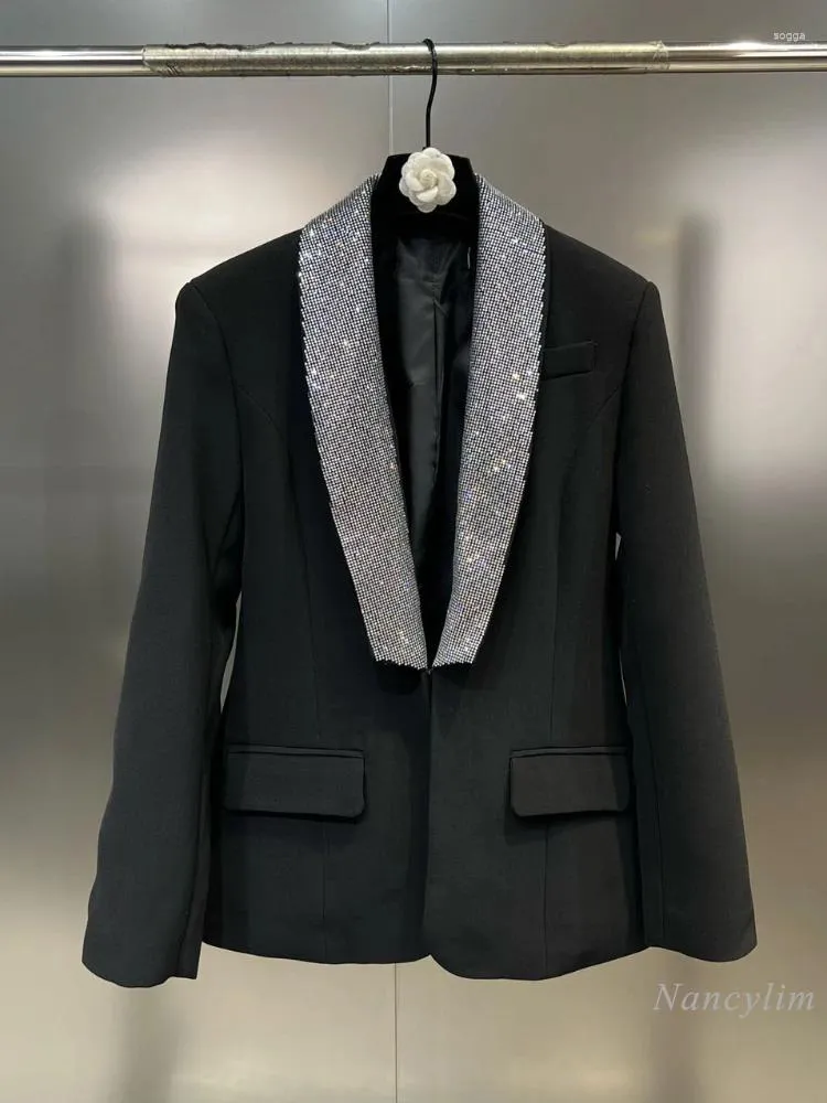 Dameskostuums Herfst En Winter Zwarte Blazer Dames 2023 Glanzend Strass Revers Lange Mouw Zak Taille Strak Pak Jas Modejassen