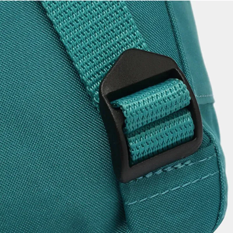 Versión de alta calidad Mochilas para estudiantes para niños Bolsos para mujeres y niñas de moda 231225