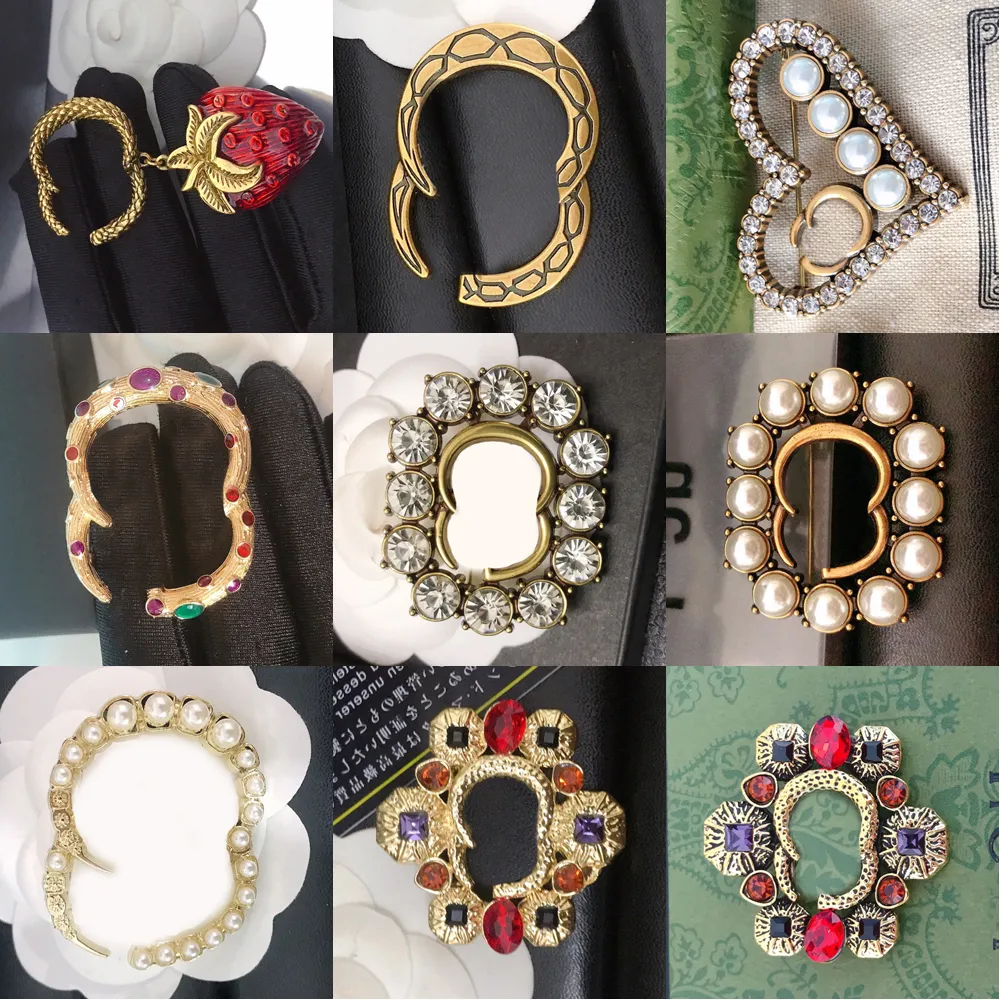 Femmes de luxe Men de créateurs Bijoux broches Gold plaqué argent de haute qualité bijoux de diamant broche épingle épouser la lettre de Noël accessoire cadeau de fête de Noël