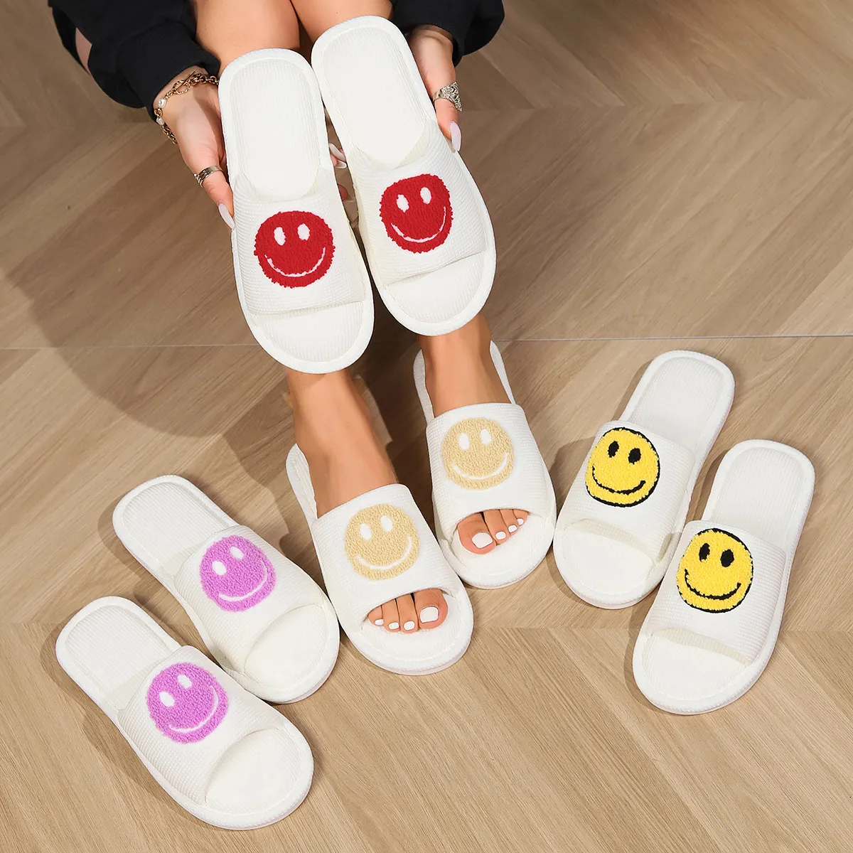 Four seasons open slippers smiley face pattern fashion non-slip warm sweat-absorbing indoor slippers for men and women