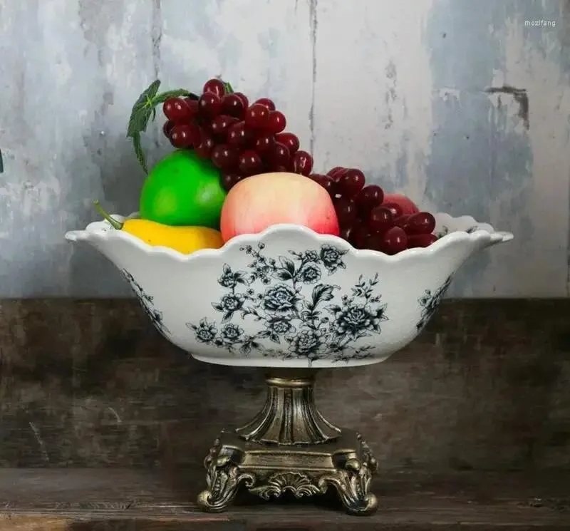 Plates Creative Home High Footed Fruit Plate Living Room Table Snack Candy Dried Storage Tray American Ceramic Table Seary