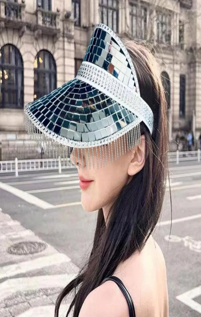 Berets Disco Ball Hat Festival Vieor z wymobioną odzieżą Glitter Party Classic Accessory Mirror I1O66470454