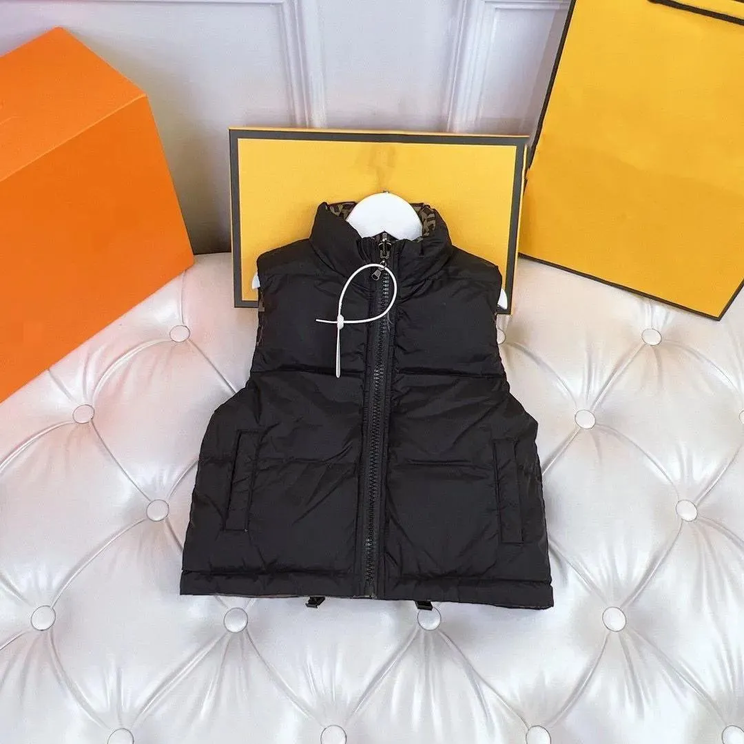 Gilet Gilet Manteaux Gilet Bébé Vêtements Enfants Manteau Enfant Vêtement Designer À Capuchon Sans Manches Col Mandarin Épais Chaud Outwear Lettres Fille