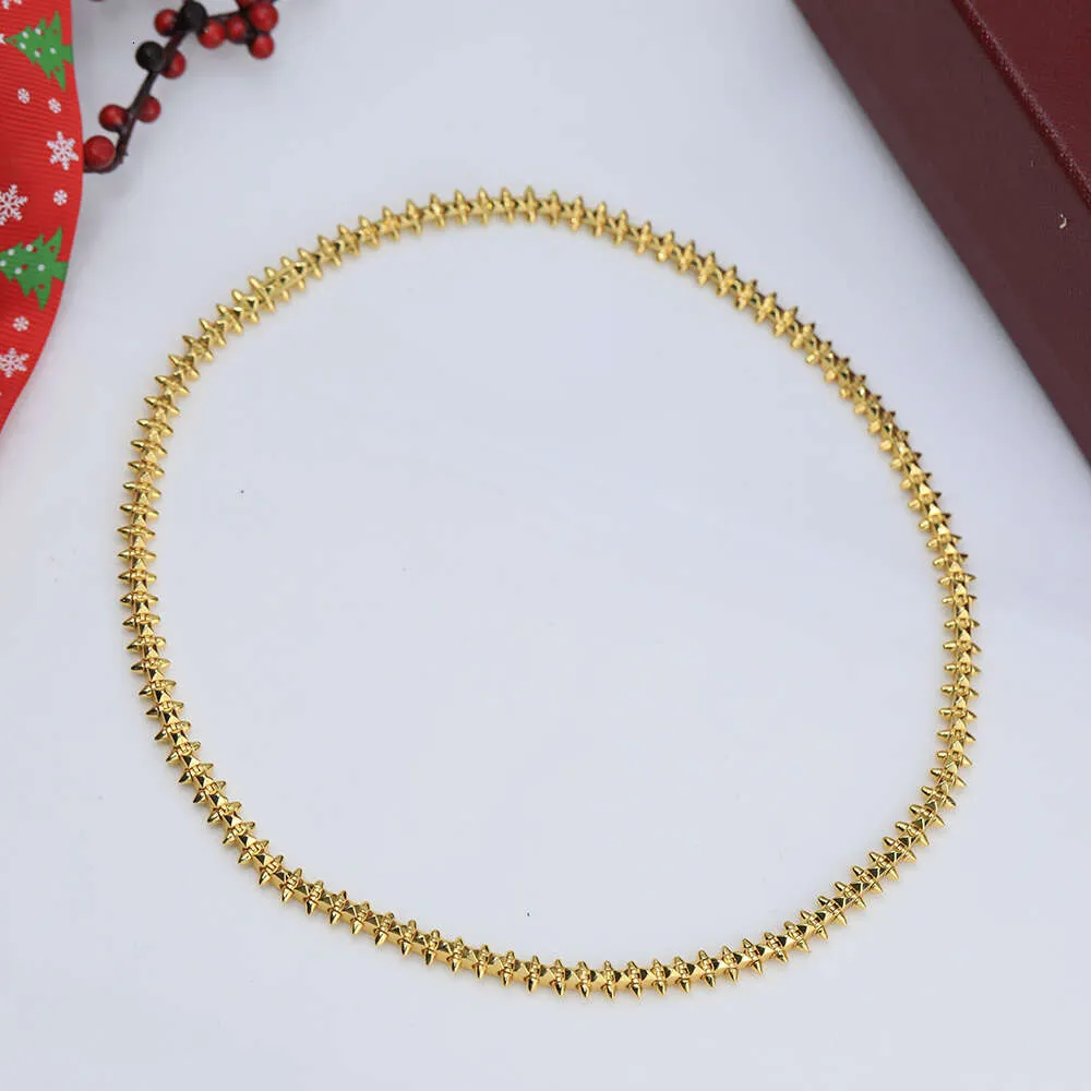 Women's Neckchain Fashionable Punk Style Metal Rivet Necklace With Neutral Exquisite Luxury Party Brand Jewelry New Models Internet Celebrity gold chains men