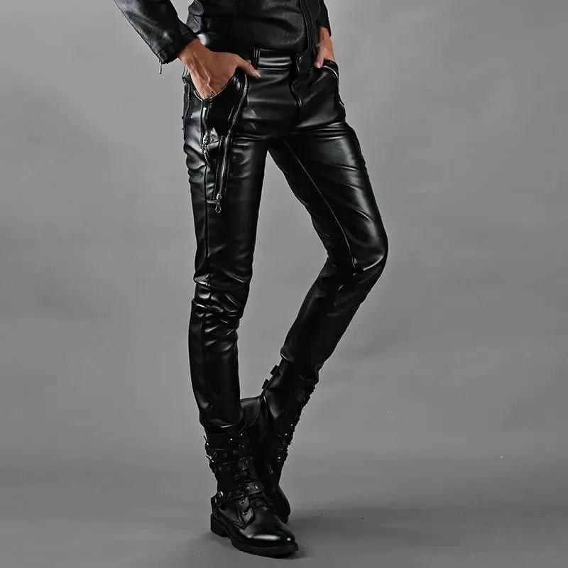 Idopy Fashion Men's Studded Faux Skórzane spodnie sceniczne Motocykl motocyklowy motocykl motocyklowy Slim Fit Pu Party Party For Male 231226