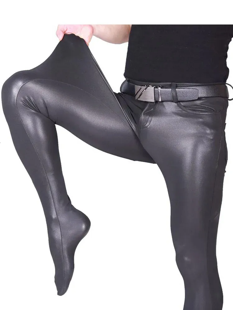 Ealstic Faux PU Leather Jeans Mens Pantyhose Tights Sexy Fitness Leggings Fashion Pencil Pants Trousers Collant Spodnie Pantalon 231225