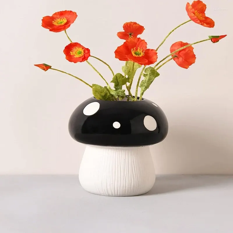 装飾的な花の家の装飾のための花瓶マッシュルームセラミック花瓶ミニマリストプランターコーヒーテーブル