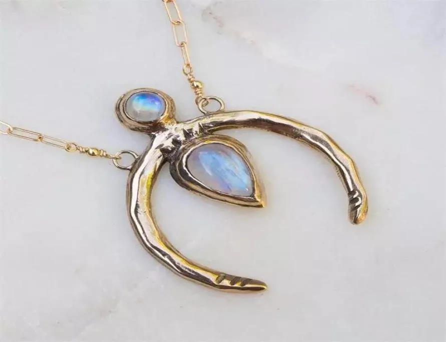 Pendant Necklaces Creative Vintage Moonstone Chain Nacklaces For Women Charm Gold Color Crescent Pendent Necklace Female Jewelry G8979782