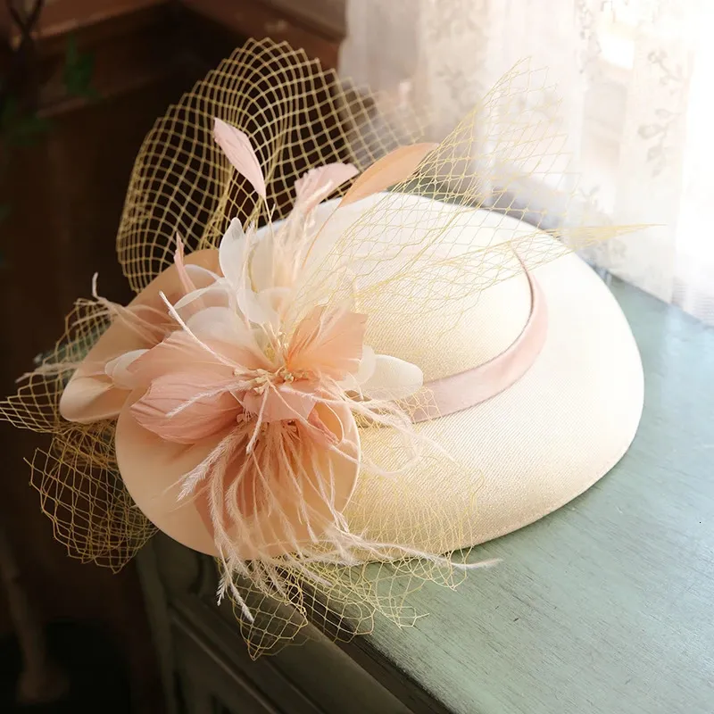 Kobiety duży brzeg sinamay fascynator kapelusz koktajl przyjęcie weselne Kościół HEDPIETA Modna nakrycia głowy formalne akcesoria do włosów kwiatowe 231225