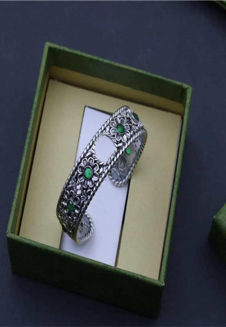 Damen-Armbänder, offenes Diamant-Armband, hochwertiges Silber-Armband für Damen, Verkauf von Armband aus Messing, Modeschmuck-Versorgung NRJ7987447